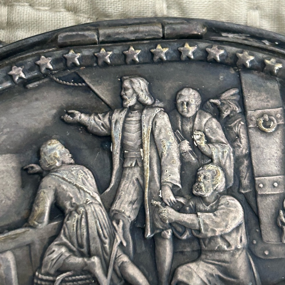 Antique World Fair Christopher Columbus Leather Scene Coin Purse Necklace - Picture 5 of 8